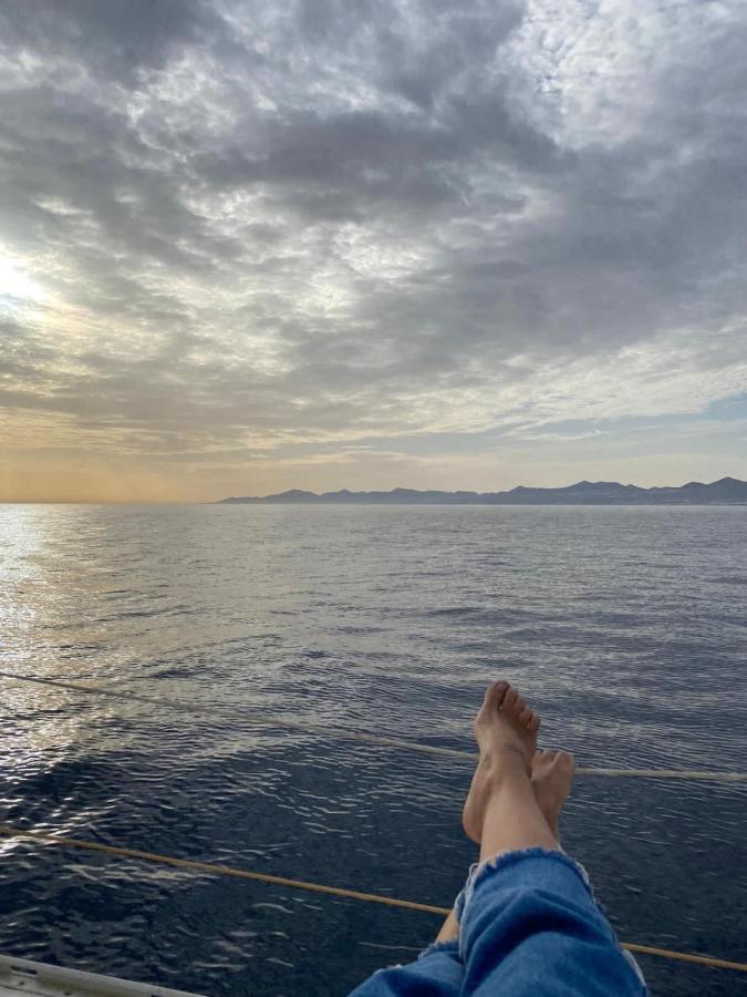 Отель Magnifico Barco En La Graciosa Калета-де-Себо Экстерьер фото